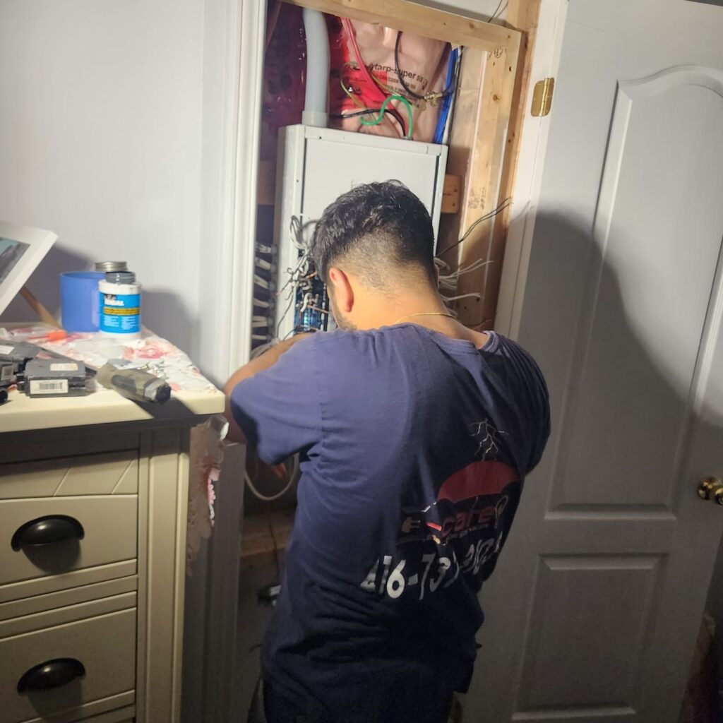 WhatsApp Image 2025-10-22 at 18.05.42 (1)