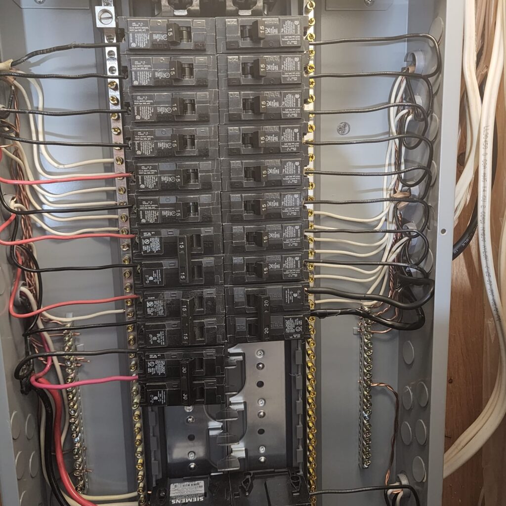 WhatsApp Image 2025-10-22 at 18.05.42 (7)